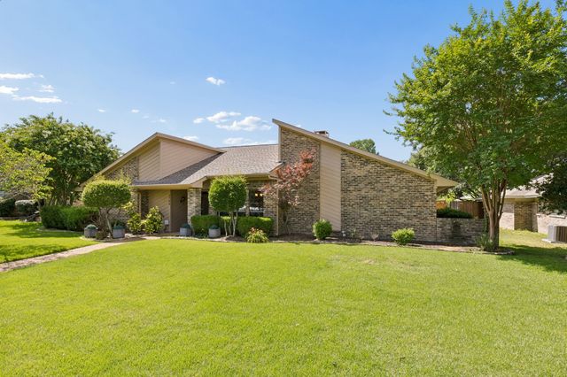 3704 Big Horn Trail, Plano, TX 75075