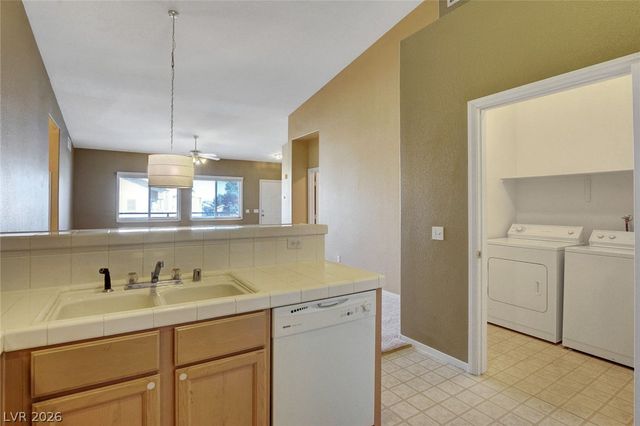 7450 South Eastern Avenue 2059, Las Vegas, NV 89123