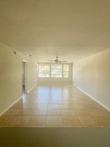 1905 Palm Beach Trace Drive, Royal Palm Beach, FL 33411