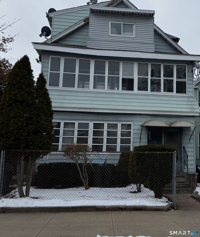 440 Howard Avenue 3, New Haven, CT 06519