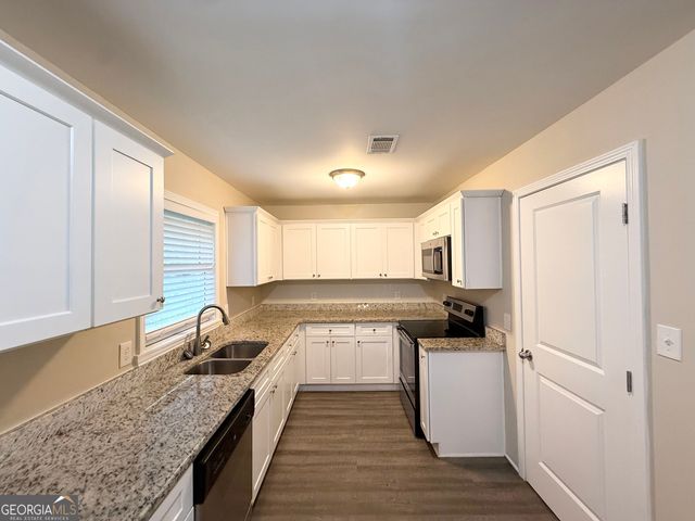 1809 Old Peachtree Road, Lawrenceville, GA 30043