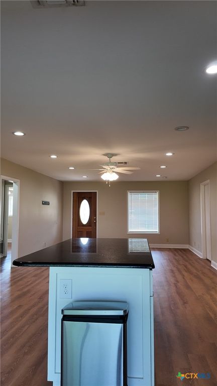 Image 5 of property listing at 608 W Thomas, Cuero, TX 77954