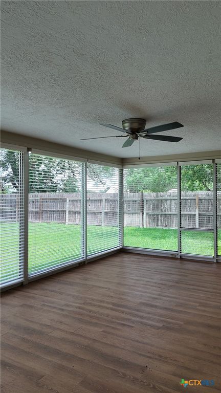 Image 7 of property listing at 608 W Thomas, Cuero, TX 77954