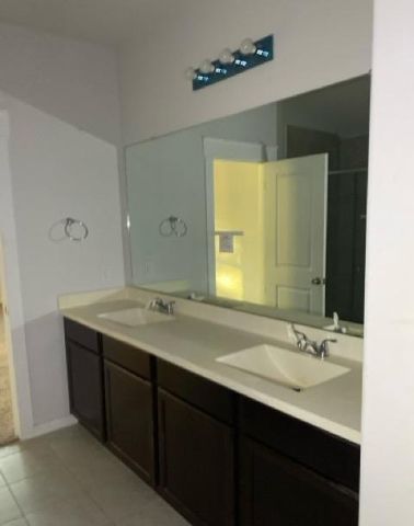 12326 Sabine Point Drive, Humble, TX 77346