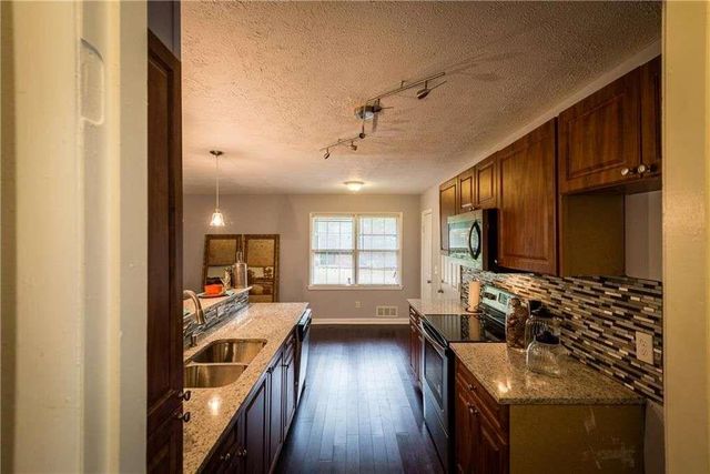 4224 Cottage Lane, Conley, GA 30288
