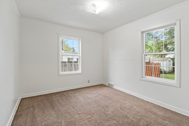 1131 Kingsford Street, Saint Paul, MN 55106