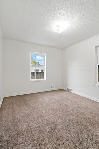 1131 Kingsford Street, Saint Paul, MN 55106