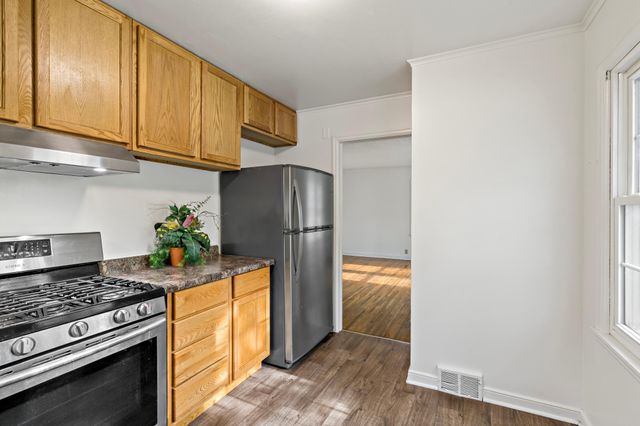 1131 Kingsford Street, Saint Paul, MN 55106