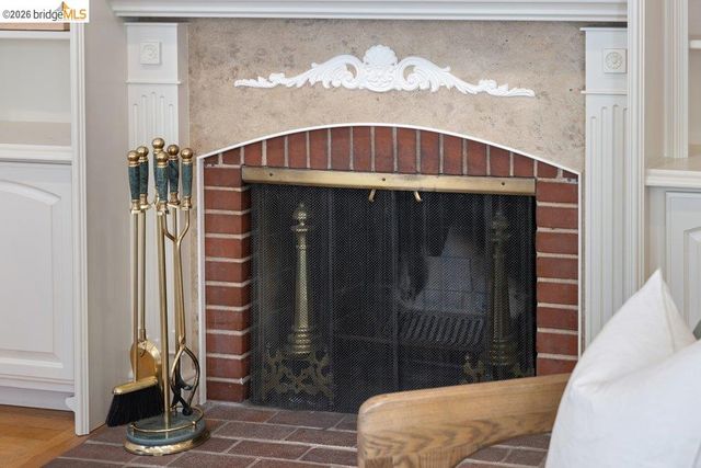 84 TEMPLAR PLACE, Oakland, CA 94618