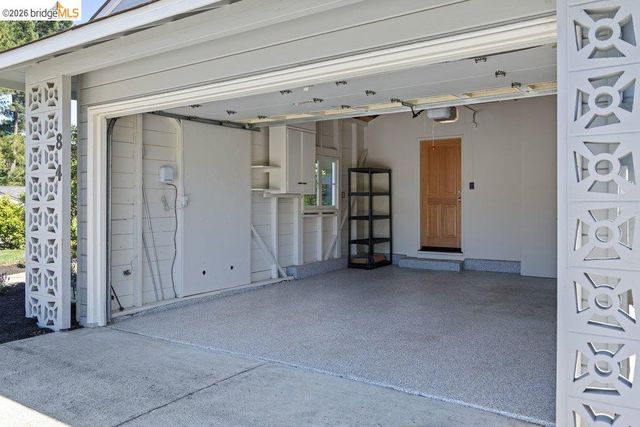 84 TEMPLAR PLACE, Oakland, CA 94618