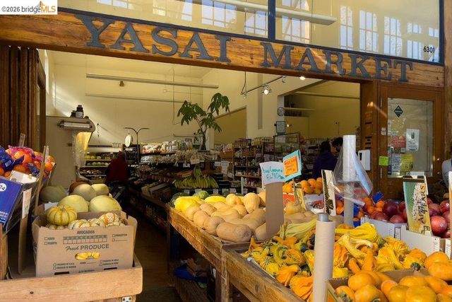 84 TEMPLAR PLACE, Oakland, CA 94618