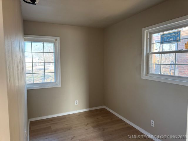 20850 N 3946 Road, Bartlesville, OK 74003