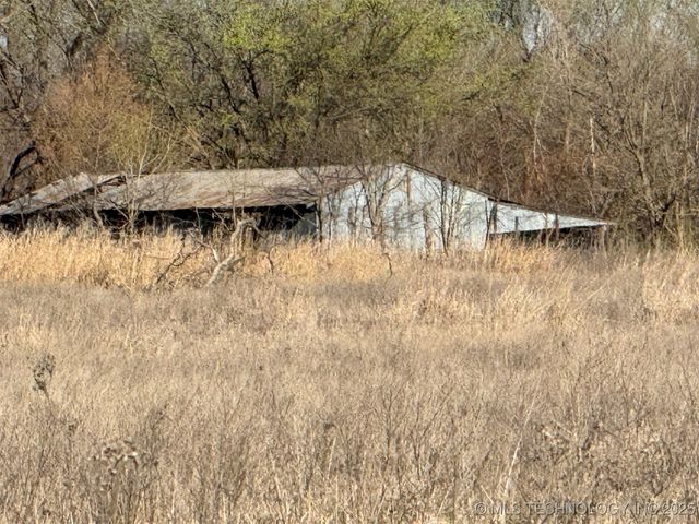 20850 N 3946 Road, Bartlesville, OK 74003