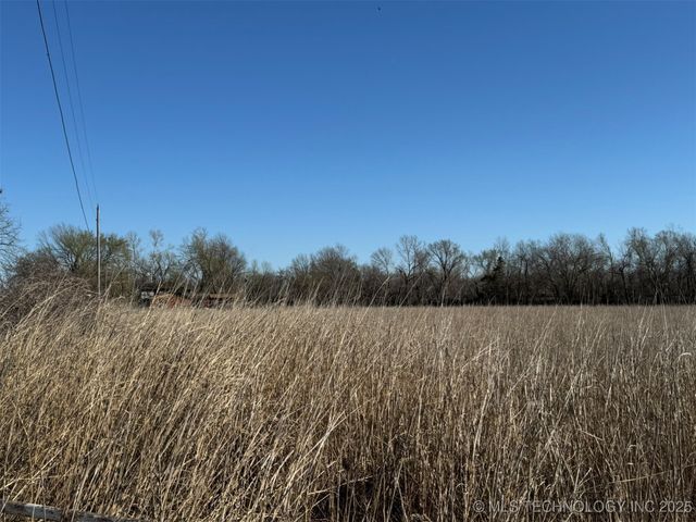 20850 N 3946 Road, Bartlesville, OK 74003