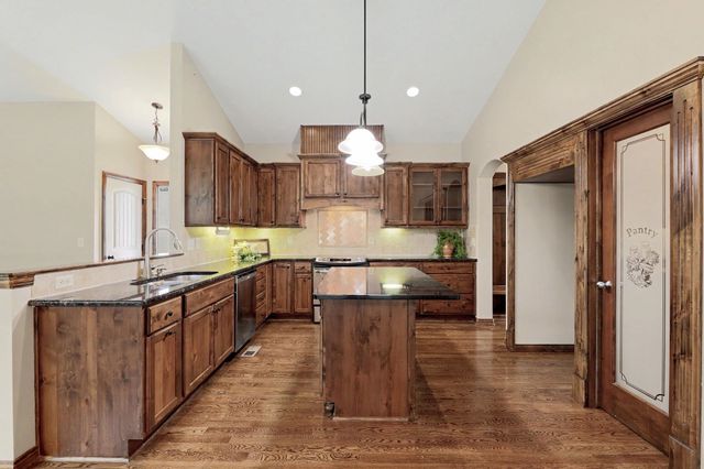 4403 N Cimarron St, Wichita, KS 67205