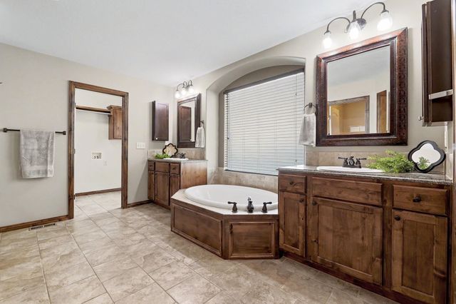 4403 N Cimarron St, Wichita, KS 67205