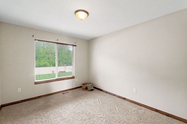 4403 N Cimarron St, Wichita, KS 67205