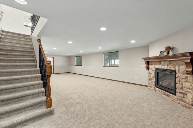 4403 N Cimarron St, Wichita, KS 67205