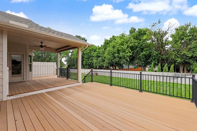4403 N Cimarron St, Wichita, KS 67205