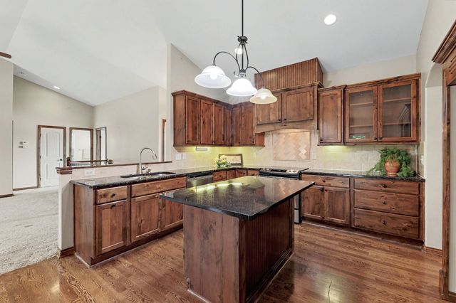 4403 N Cimarron St, Wichita, KS 67205