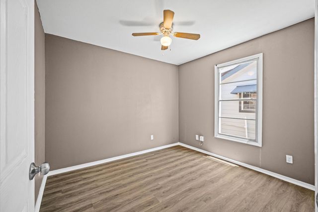 10621 Lane Street, Houston, TX 77029