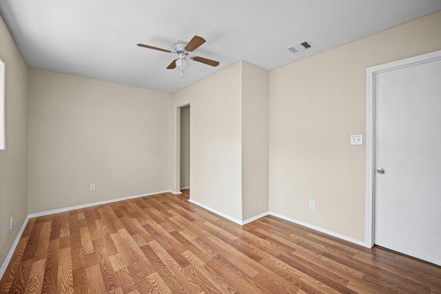 10621 Lane Street, Houston, TX 77029