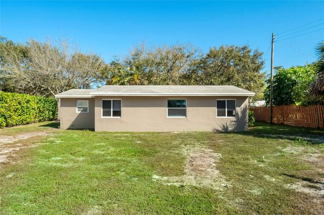 1634 NE 3rd Avenue, Delray Beach, FL 33444