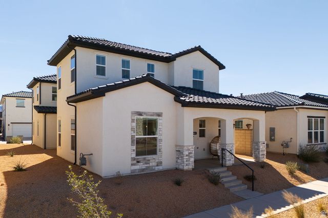 663 W GREEN MOUNTAIN DR, St. George, UT 84790