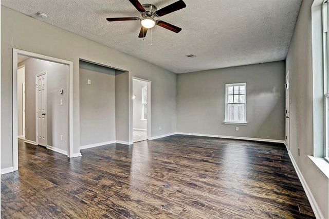 4137 Galesburg Street, Houston, TX 77051