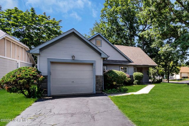 2 Taylor Lane, Jackson, NJ 08527