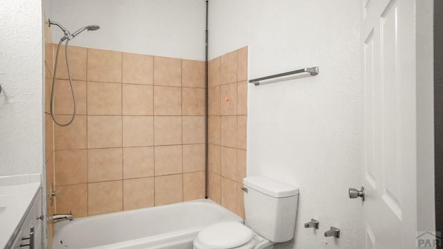 611 W 11th St, Pueblo, CO 81003