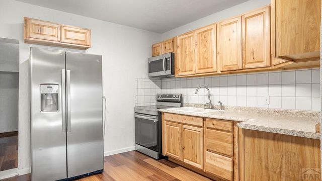 611 W 11th St, Pueblo, CO 81003