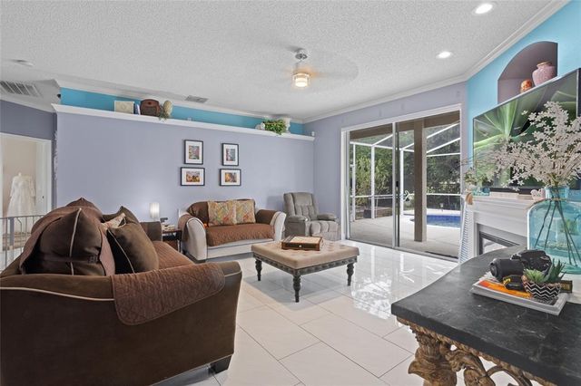 2424 STONE CROSS CIRCLE, Orlando, FL 32828
