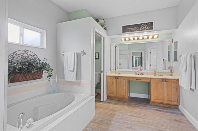 2424 STONE CROSS CIRCLE, Orlando, FL 32828