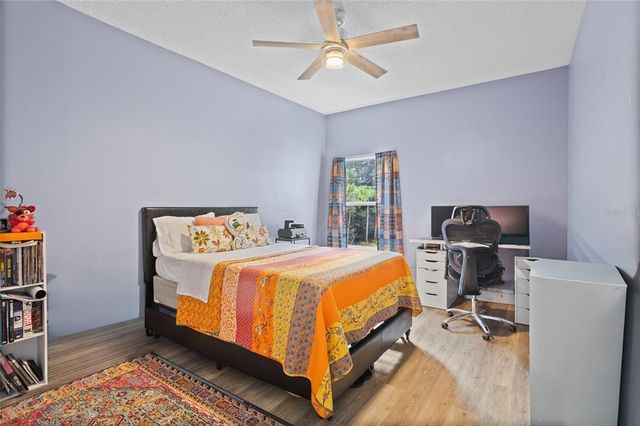 2424 STONE CROSS CIRCLE, Orlando, FL 32828