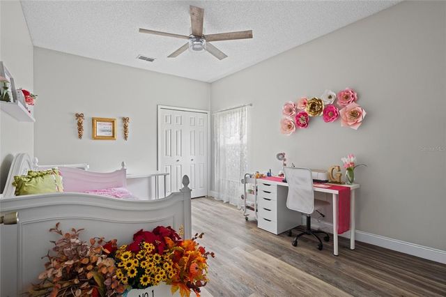 2424 STONE CROSS CIRCLE, Orlando, FL 32828