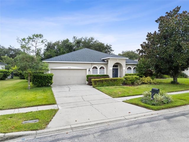 2424 STONE CROSS CIRCLE, Orlando, FL 32828