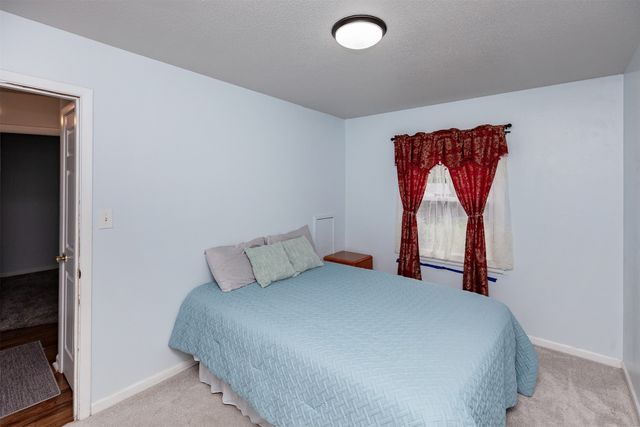 1345 E 16th Street, Des Moines, IA 50316
