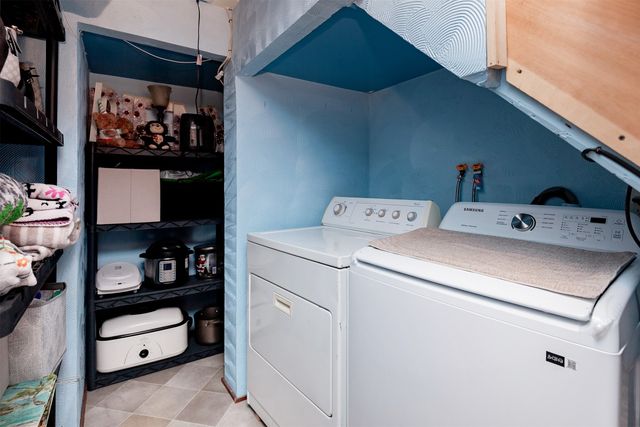 1345 E 16th Street, Des Moines, IA 50316