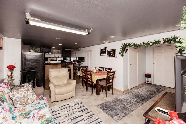 1345 E 16th Street, Des Moines, IA 50316