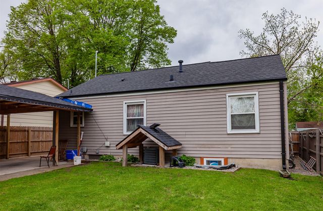 1345 E 16th Street, Des Moines, IA 50316