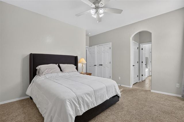 1150 Stone Crest Drive, Edmond, OK 73034