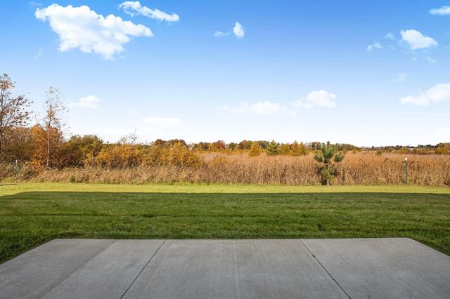 1933 38th Street S, Saint Cloud, MN 56301