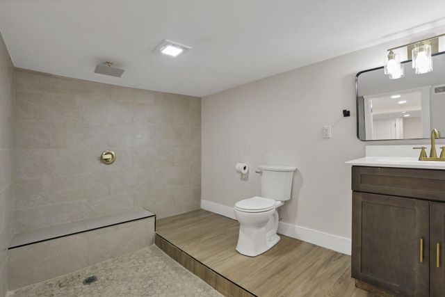 7450 Broad Street NW, Carroll, OH 43112