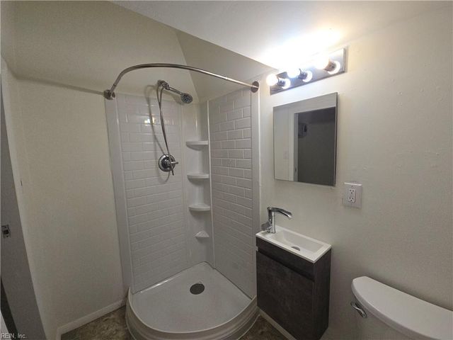 100 Prince James DR, Hampton, VA 23669