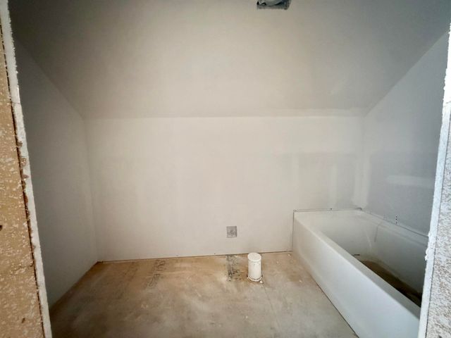 4015 Creek Top, Bauxite, AR 72011