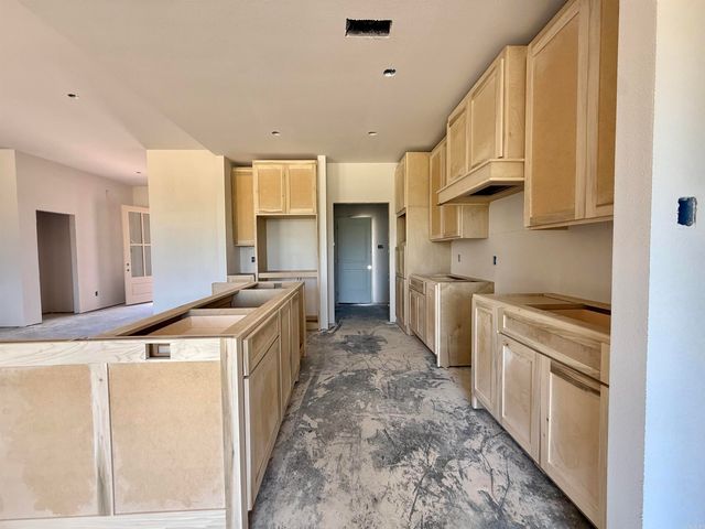 4015 Creek Top, Bauxite, AR 72011