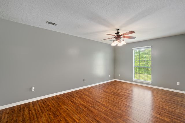 330 Boggy Hollow, Purvis, MS 39475