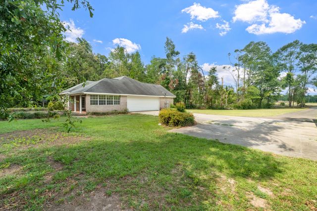 330 Boggy Hollow, Purvis, MS 39475