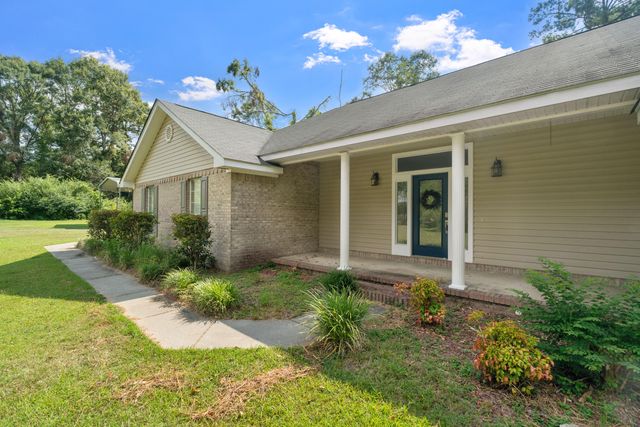 330 Boggy Hollow, Purvis, MS 39475